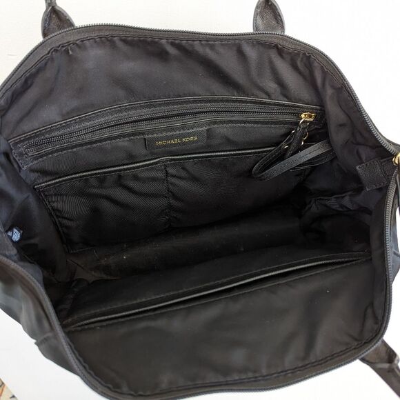 Michael Kors Kelsey Black zip top luggage tote shoulder bag vinyl - Picture 3 of 9